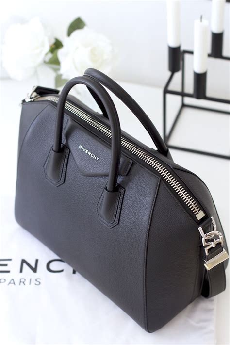 givenchy antigona clutch medium|Givenchy antigona medium review.